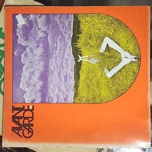 Vintage 70s AVANT GARDE MAGAZINE Issue 10-Jan 1970 Isreal Captured, Thomas Weir